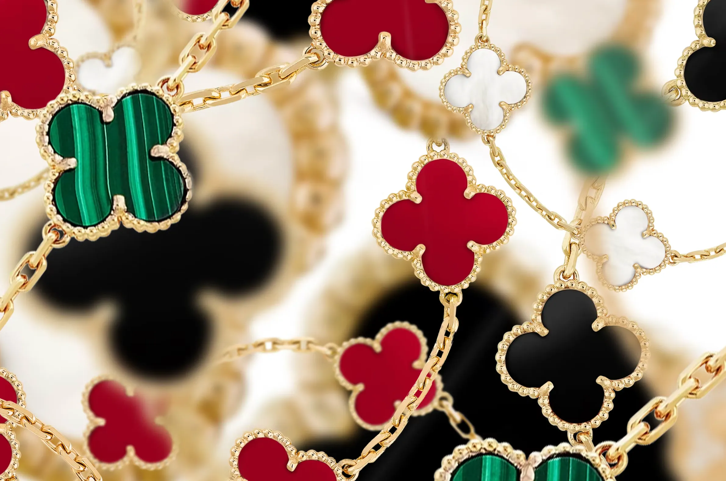 Превью статьи Van Cleef & Arpels Alhambra