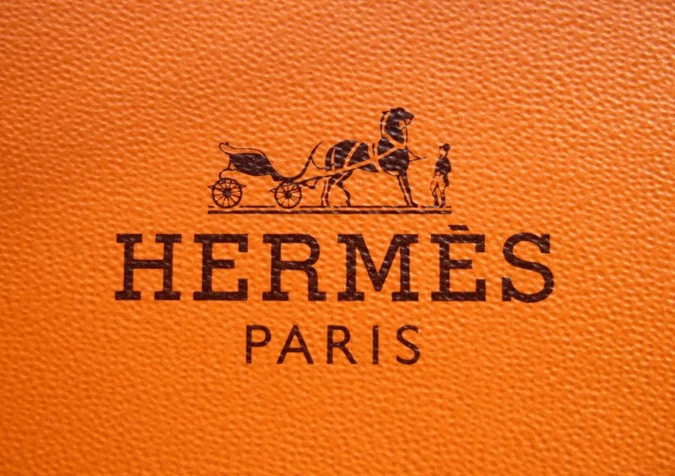 Превью статьи Hermès