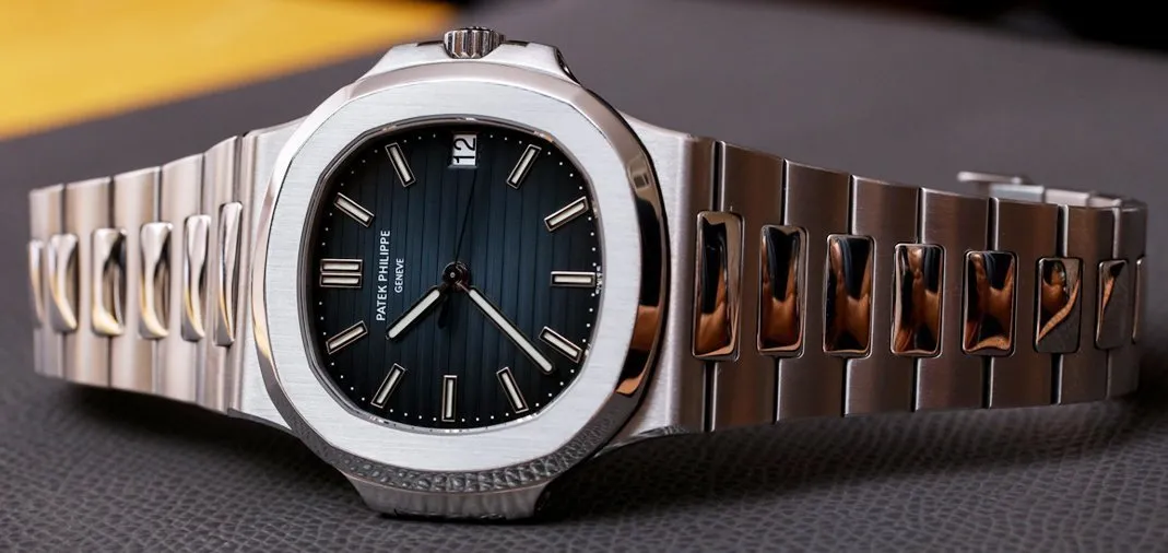 Patek Philippe 5711/1A-010