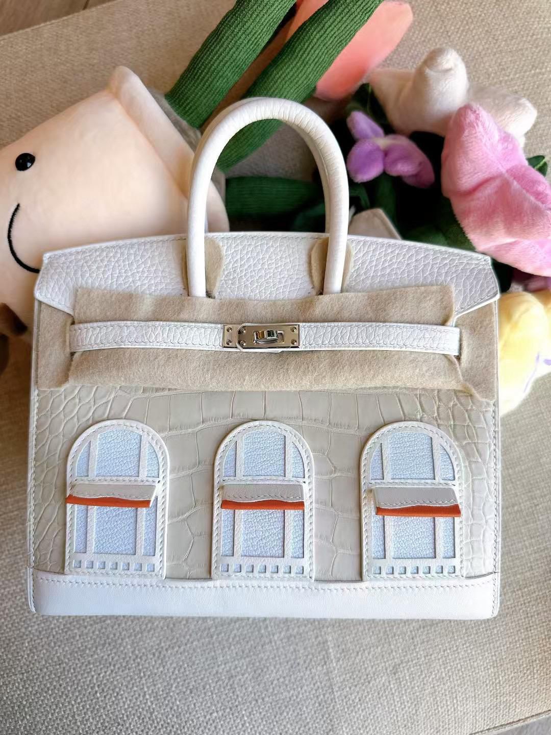 Hermes Birkin Faubourg 20 White Matte / Alligator / Phw