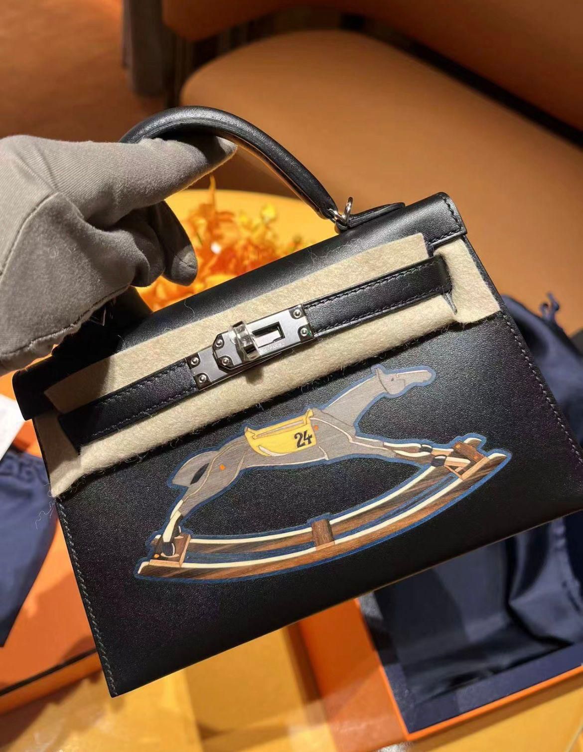 Hermes Limited edition mini kelly 2 Cheval De Bois Noir / Tadelakt / Phw