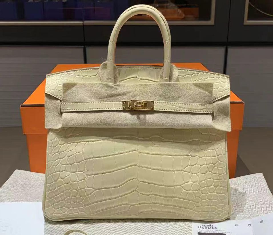 Hermes Birkin 25 Vanilla / Matte Alligator / phw B