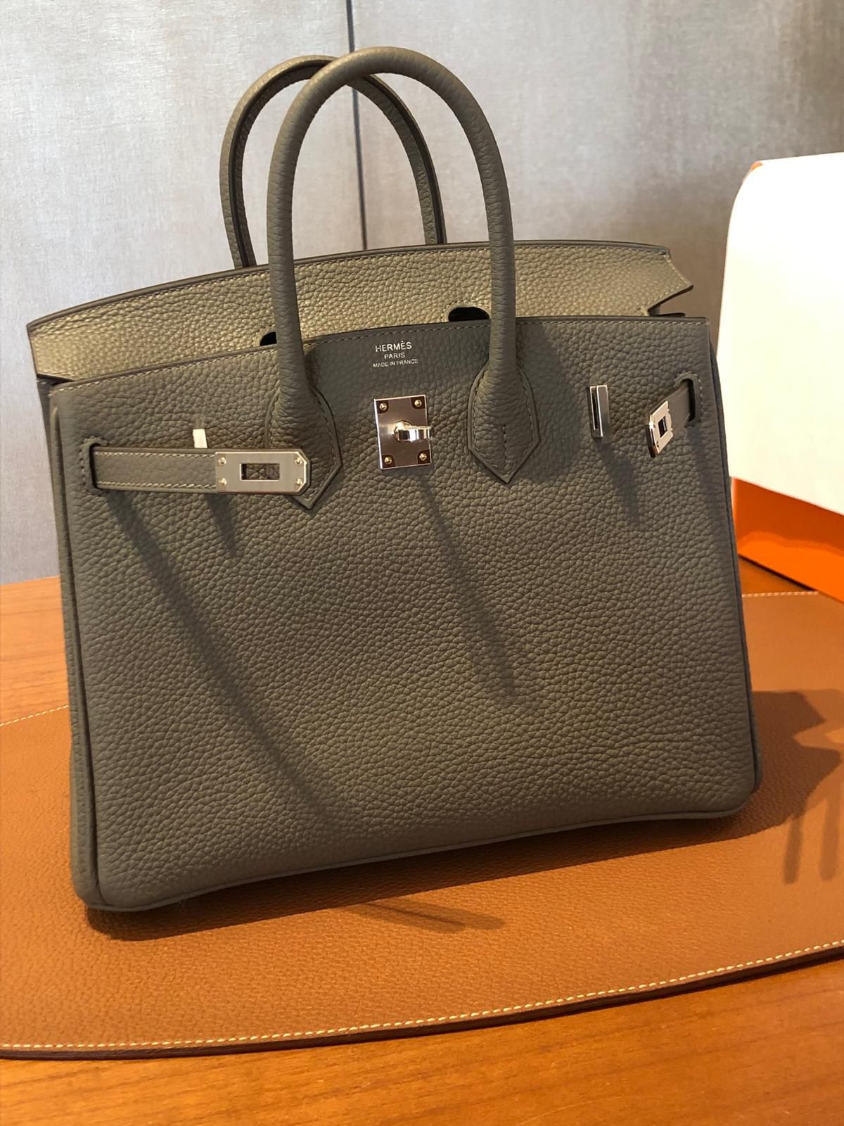 Hermes Birkin 25 gris Meyer / Togo / Phw W Hermes Birkin 25 gris Meyer / Togo / Phw W