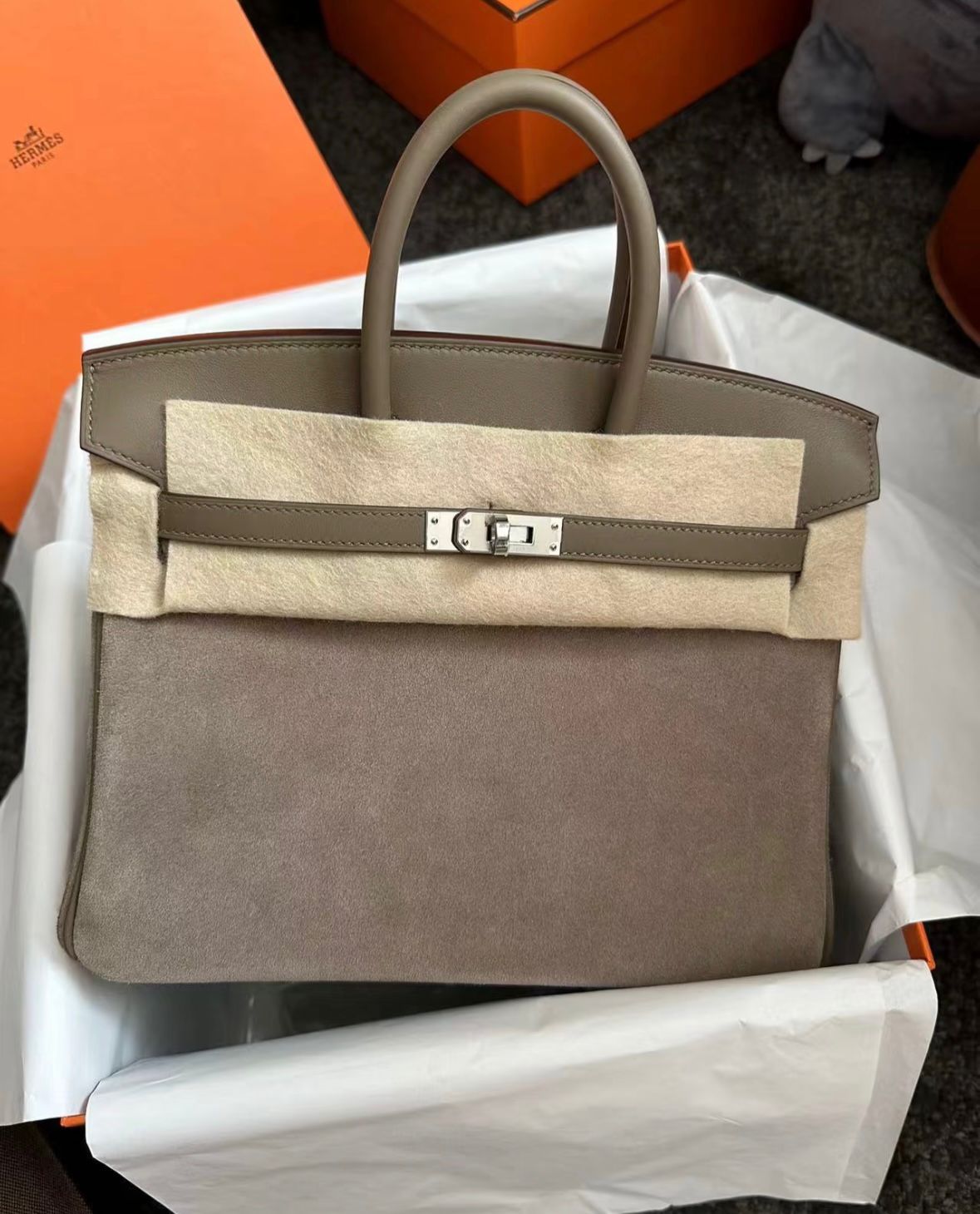 Hermes Birkin 25 Etoupe / Grizzly / Phw W Hermes Birkin 25 Etoupe / Grizzly / Phw W