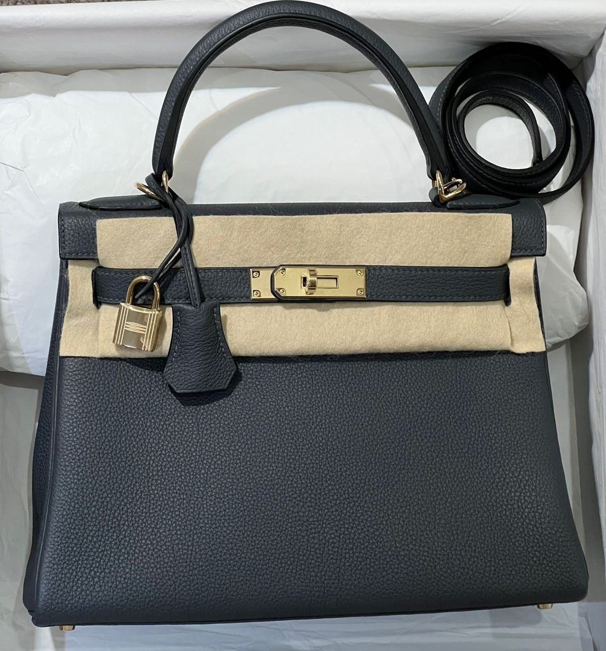 Hermes Kelly 28 gris misty / togo / Pbhw W