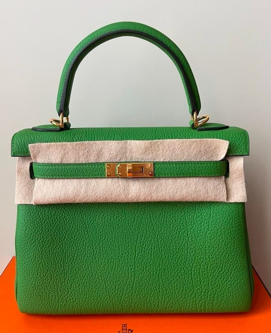 Hermes Kelly 28 vert Yucca / Togo / GHW B